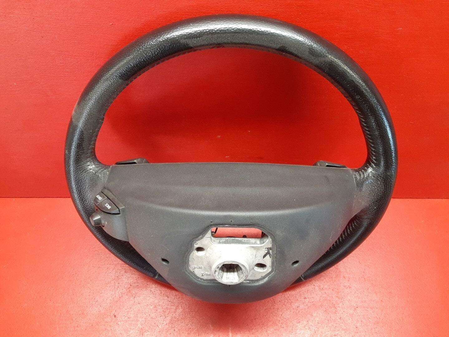 2007 Volvo V50 Steering Wheel w/ Navigation 30764361