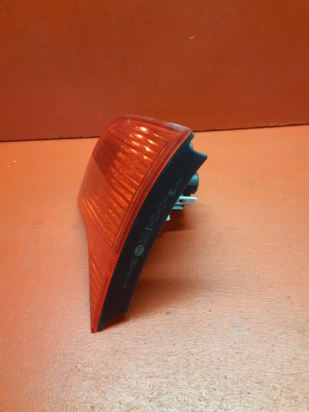 2005-2008 Audi A4 Quattro S4 RS4 Right Rear Inner Taillight Lamp Assembly