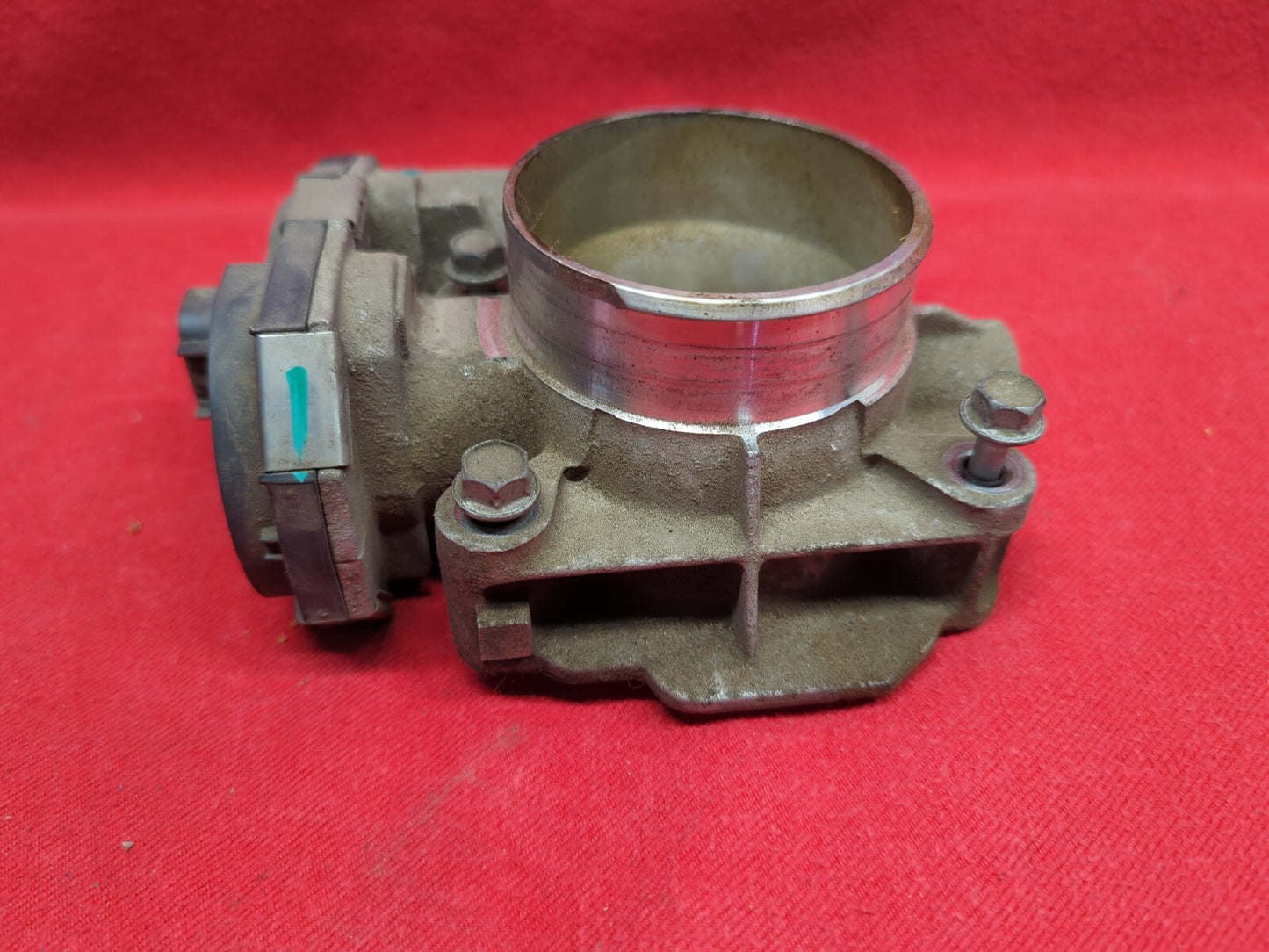 2007 - 2012 Multiple Pontiac Saturn GMC Chevrolet - Throttle Body - 12694871