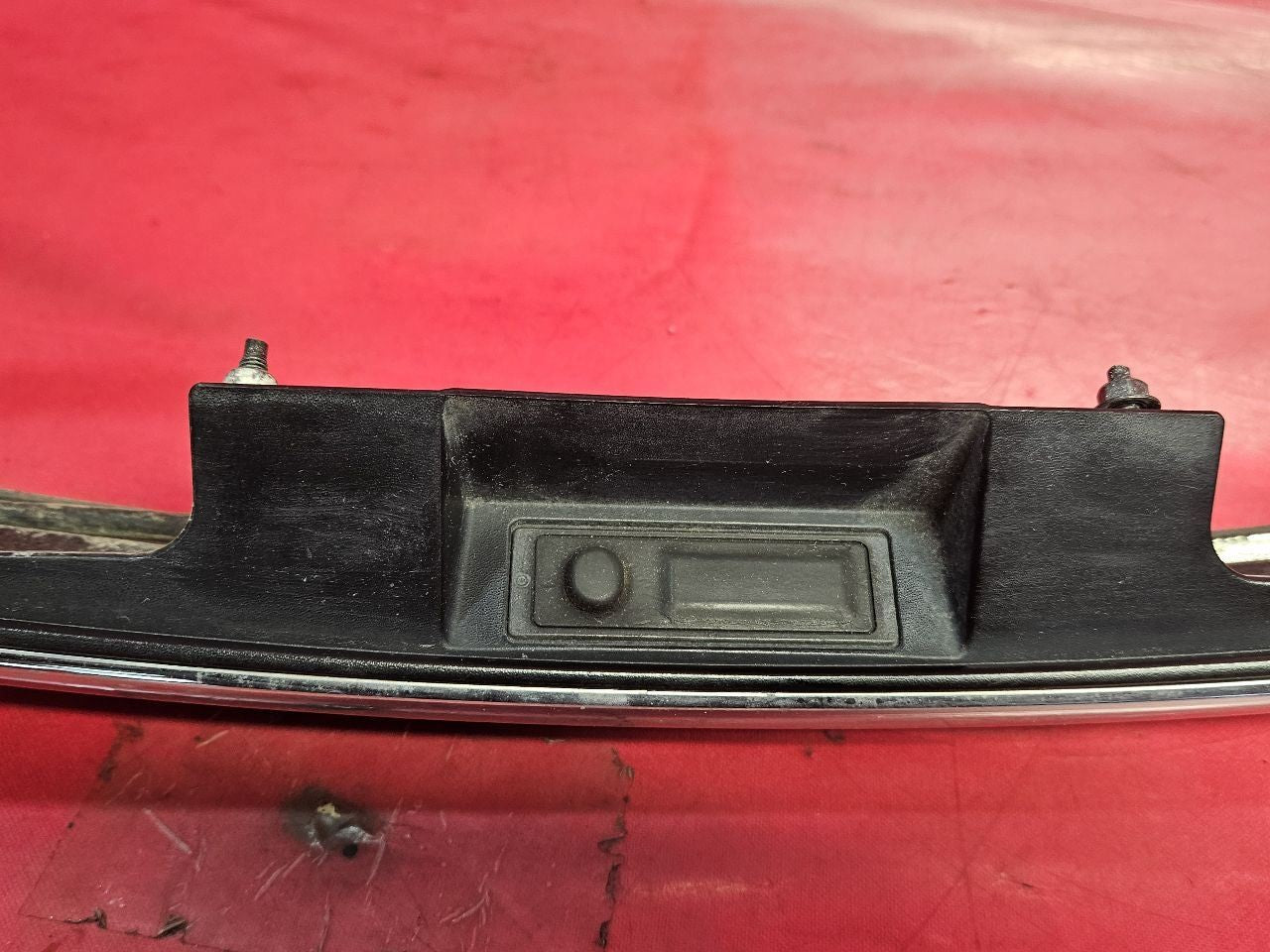 2011 2012 Infiniti QX56 Liftgate Hatch Upper Trim Handle Chrome w/ CAMERA