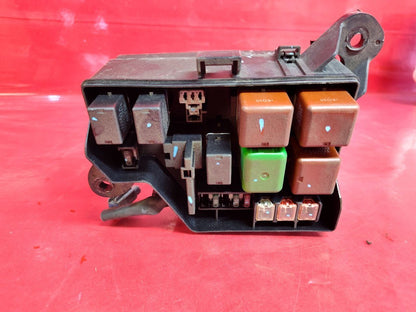 2001-2003 Toyota Prius 1st Gen Engine Bay Fuse Box Junction Block 82721-47010