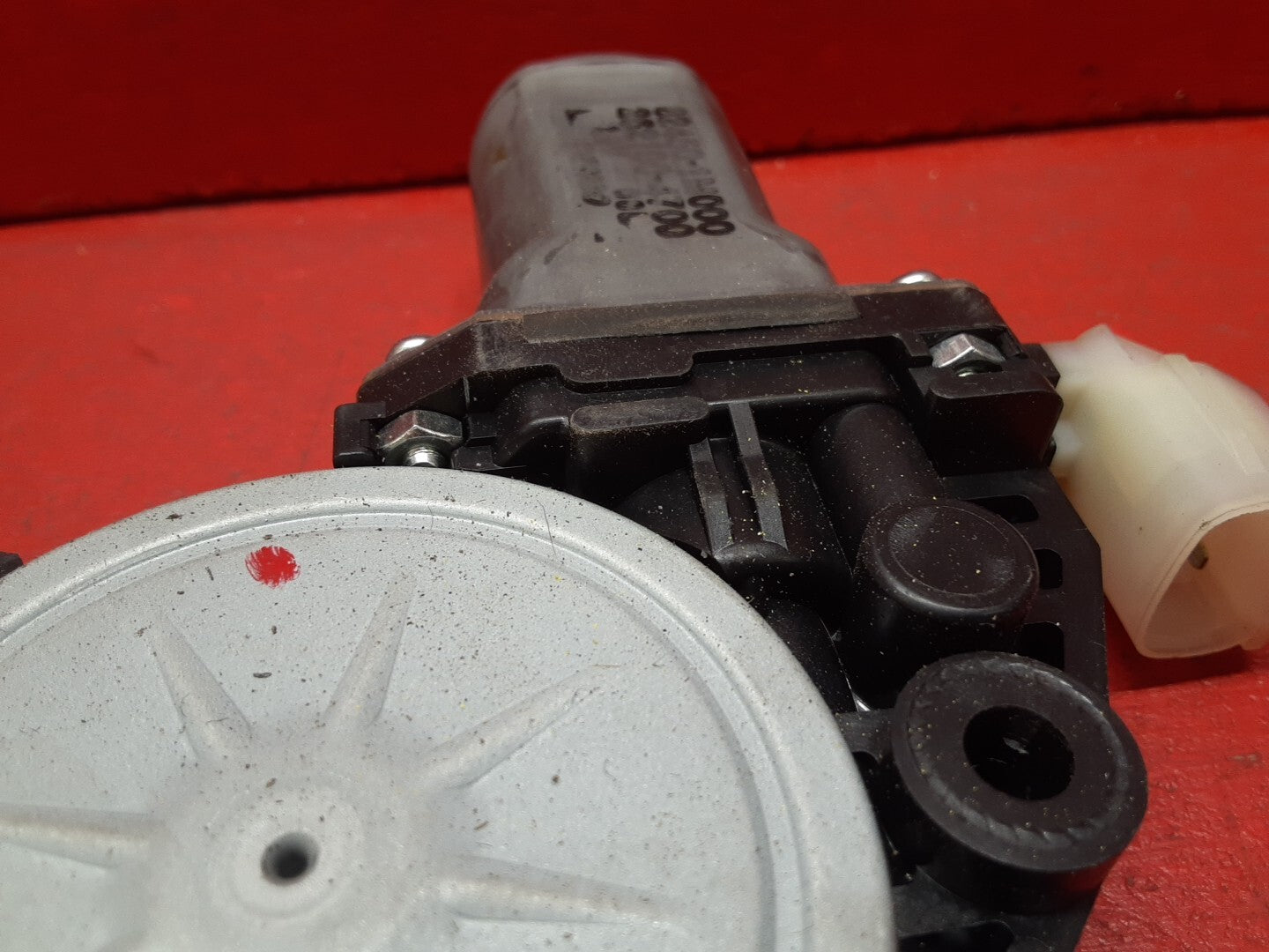 2009 - 2014 Kia Soul Forte Koup Sedona REAR LEFT DRIVER SIDE Window Motor