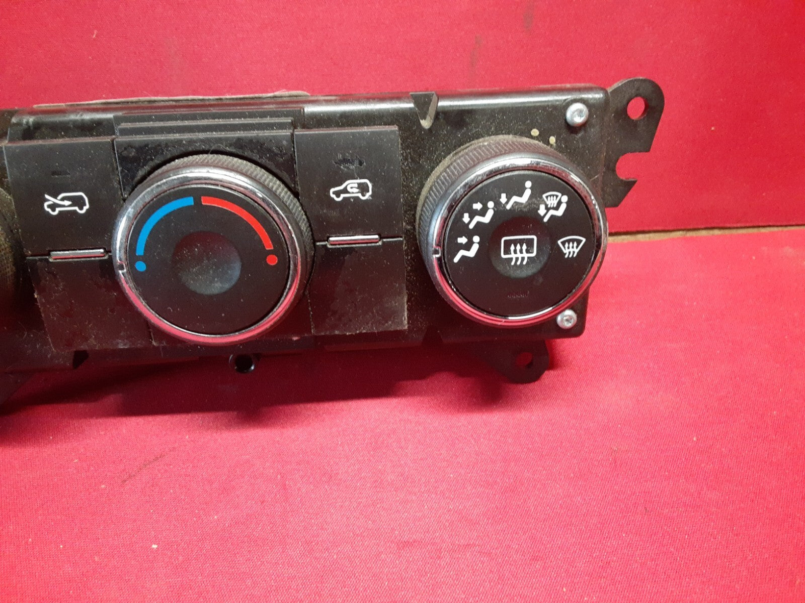 2007 - 2009 Chevy Chevrolet Equinox A/C Heat Climate Control Dash Unit 25950961