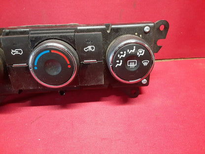 2007 - 2009 Chevy Chevrolet Equinox A/C Heat Climate Control Dash Unit 25950961