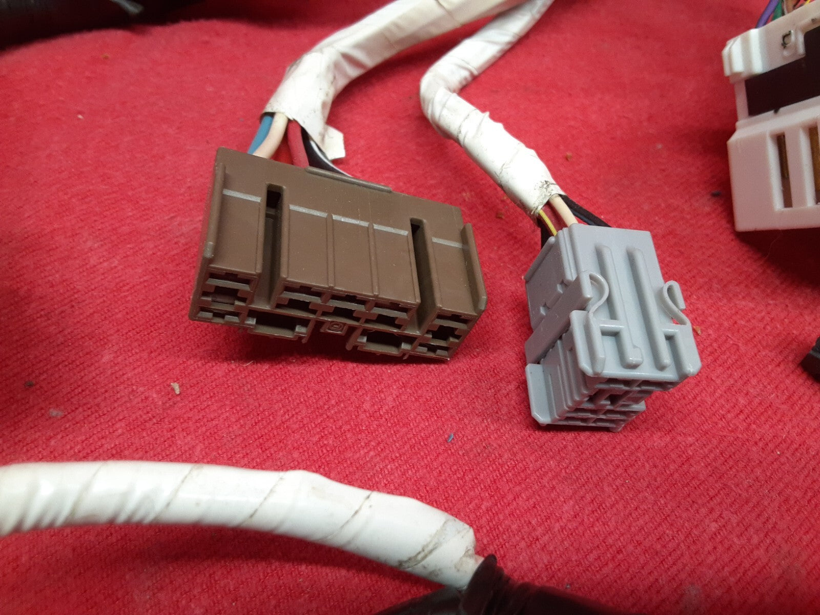 2000 2001 2002 2003 2004 Subaru Legacy Outback SEDAN Dash Fuse Box PIGTAIL WIRES