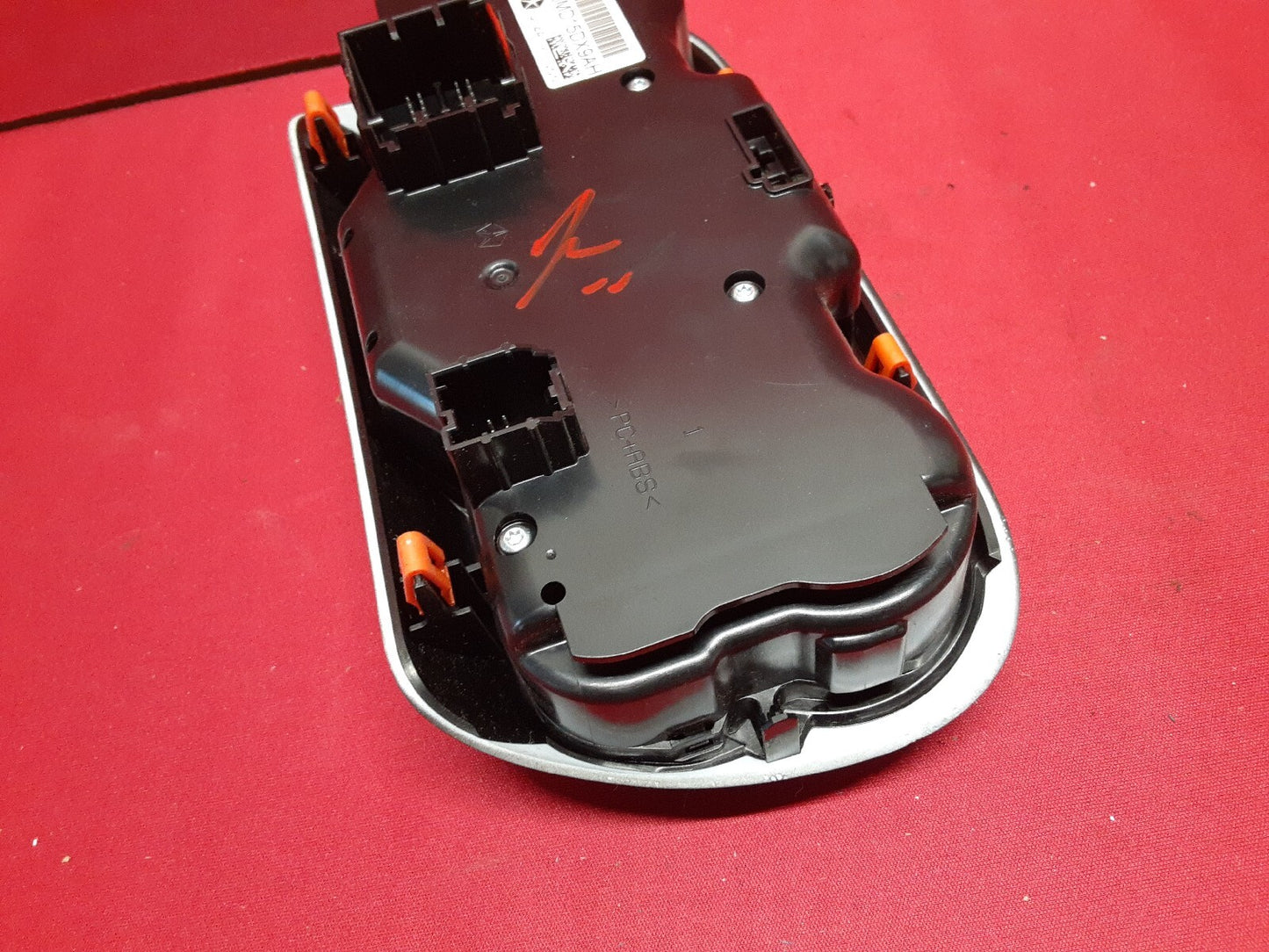 2014 - 2016 Dodge Dart Dash Climate HVAC Traction Hazard Control Unit 5MD15DX9AH