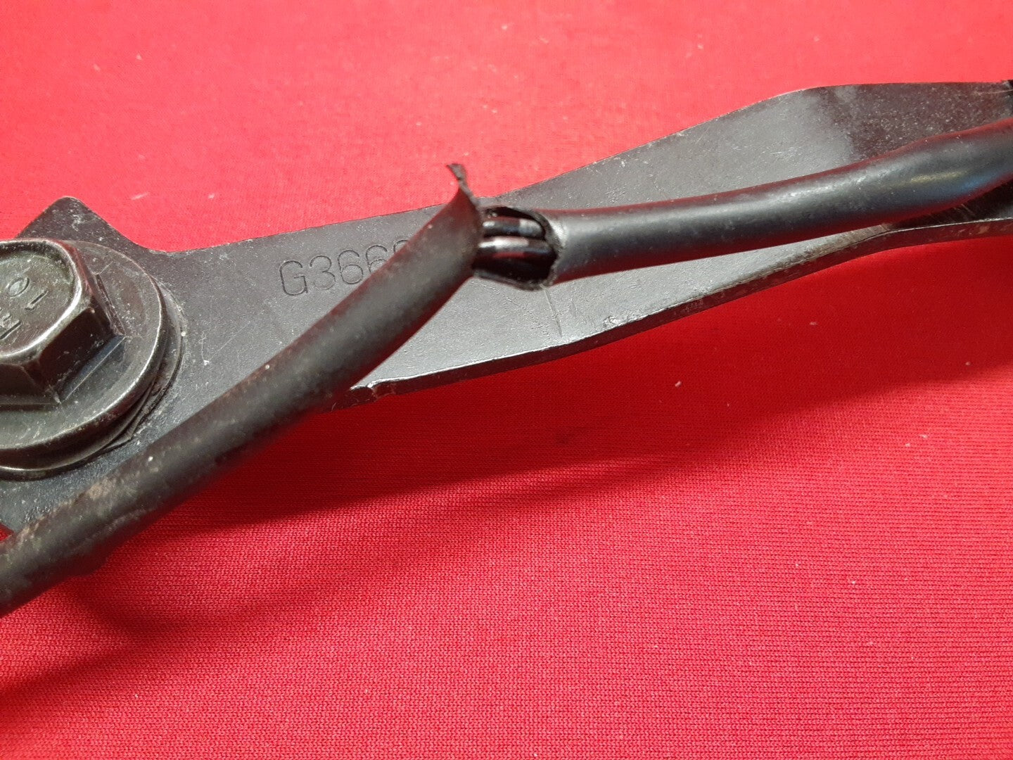 2007 2008 2009 Mazda CX-7 FRONT LEFT DRIVER Seat Belt Buckle EGY1-57-680A-34