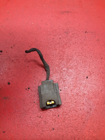 1999 - 2005 Ford F350 F250 6.8L V10 Fuel Injector Rail Pigtail XL2Z-9F593-CA