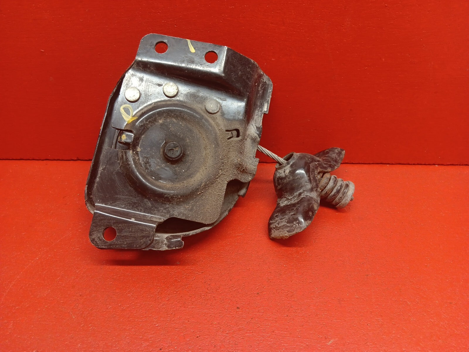 2006 - 2008 Ford Escape Mariner Hybrid Spare Tire Carrier Winch Hoist