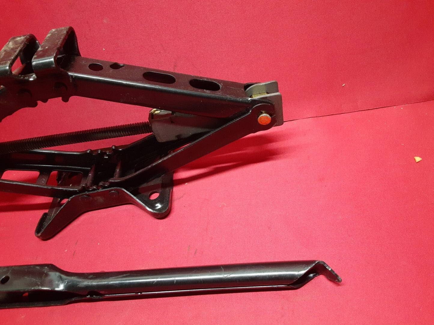 2000 - 2015 Buick Chevy Pontiac Cad Olds Emergency Spare Tire Jack Set 13590430