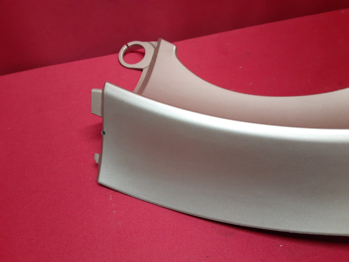 2006 - 2012 Toyota RAV4 RAV-4 RIGHT REAR Liftgate Hatch Trim 4T8 Sandy Beach