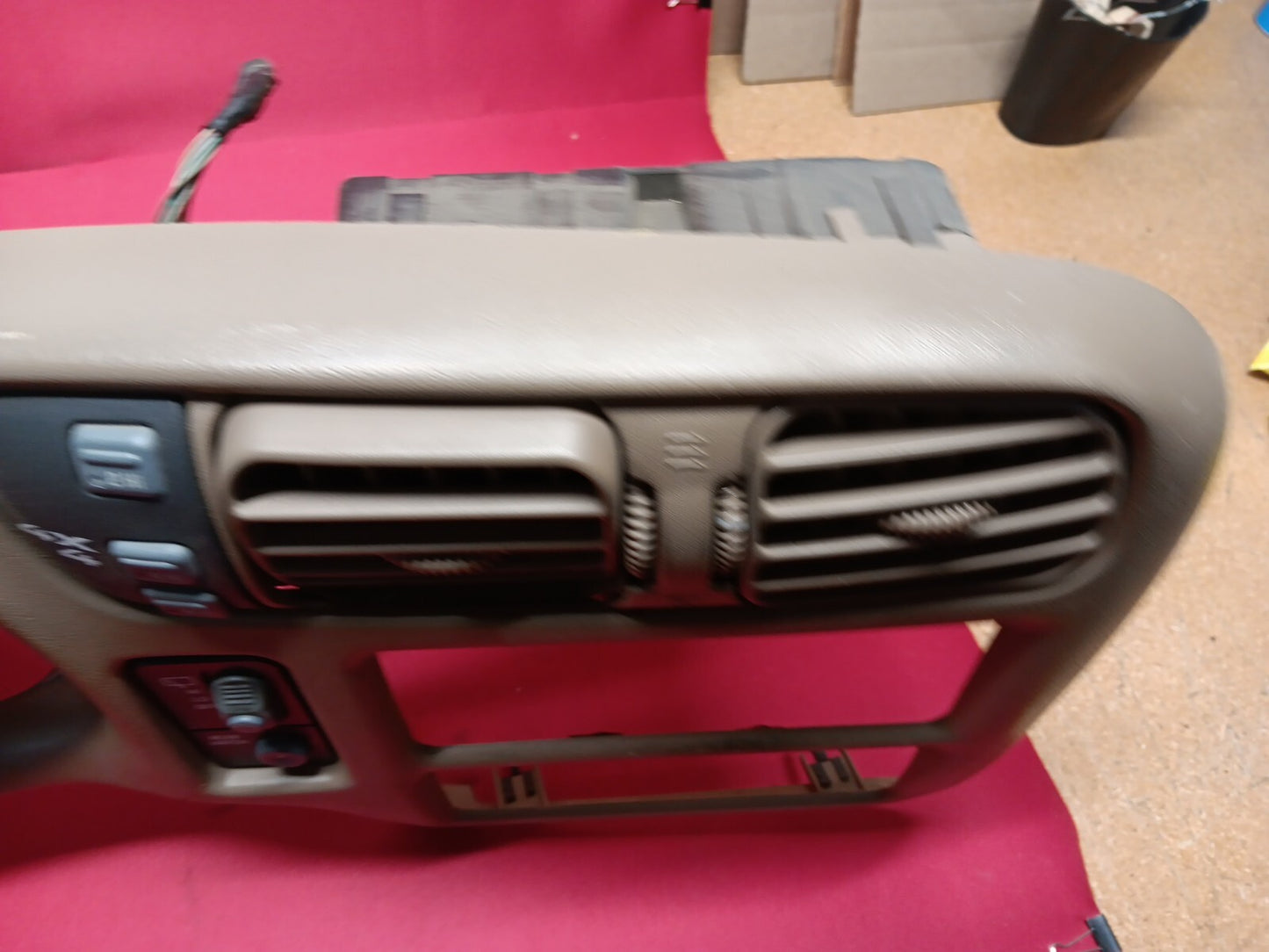 1998 - 2004 Blazer Jimmy Sonoma S-10 - Cluster Dash Bezel W/ Vents and Switches