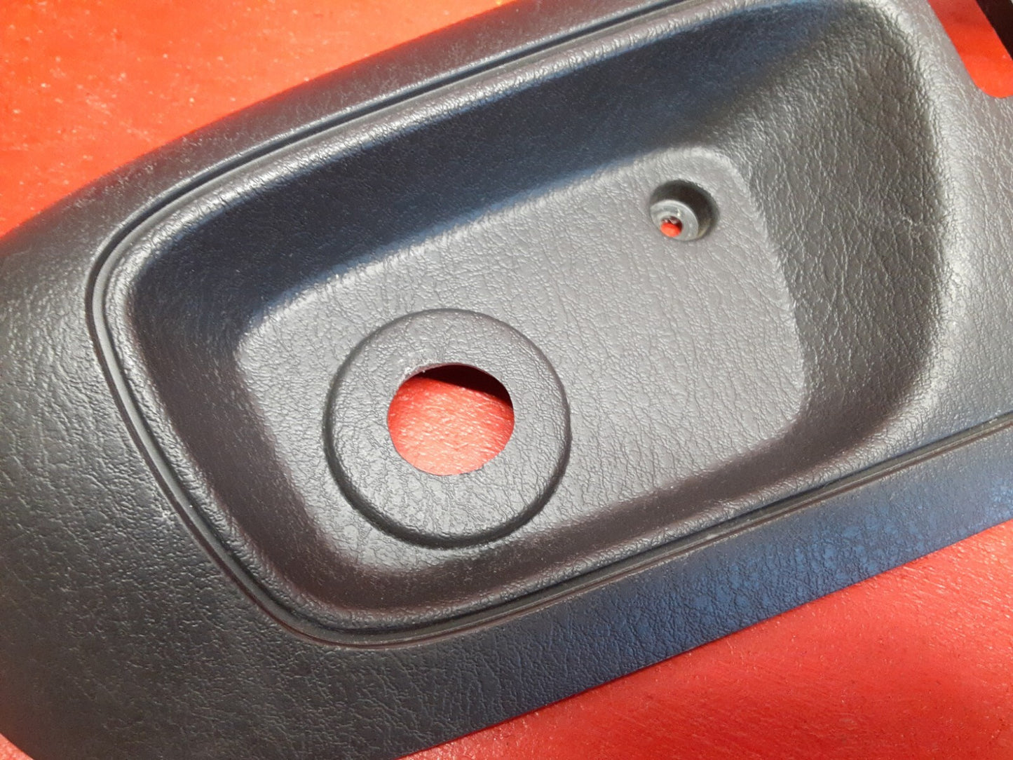 2001 Dodge Durango Power RIGHT PASSENGER Lumbar Seat Switch Bezel Trim 831800AB