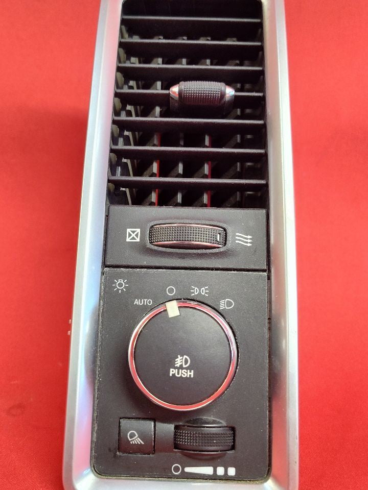 2013-2020 Dodge Ram Pickup LEFT DRIVER OUTER Dash Air Vent w/ Bezel