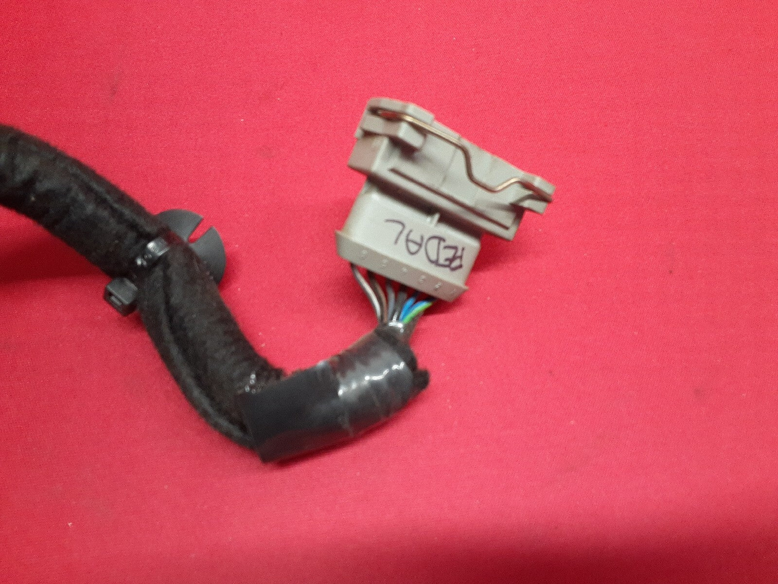 2000 - 2006 Volvo Gas Accelerator Pedal Travel Sensor 9496821   PIGTAIL WIRE