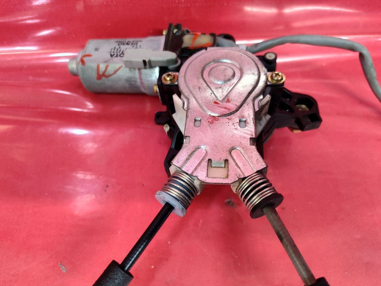 1997 1998 Lexus ES300 REAR LEFT DRIVER Door Window Regulator w/ Motor TESTED