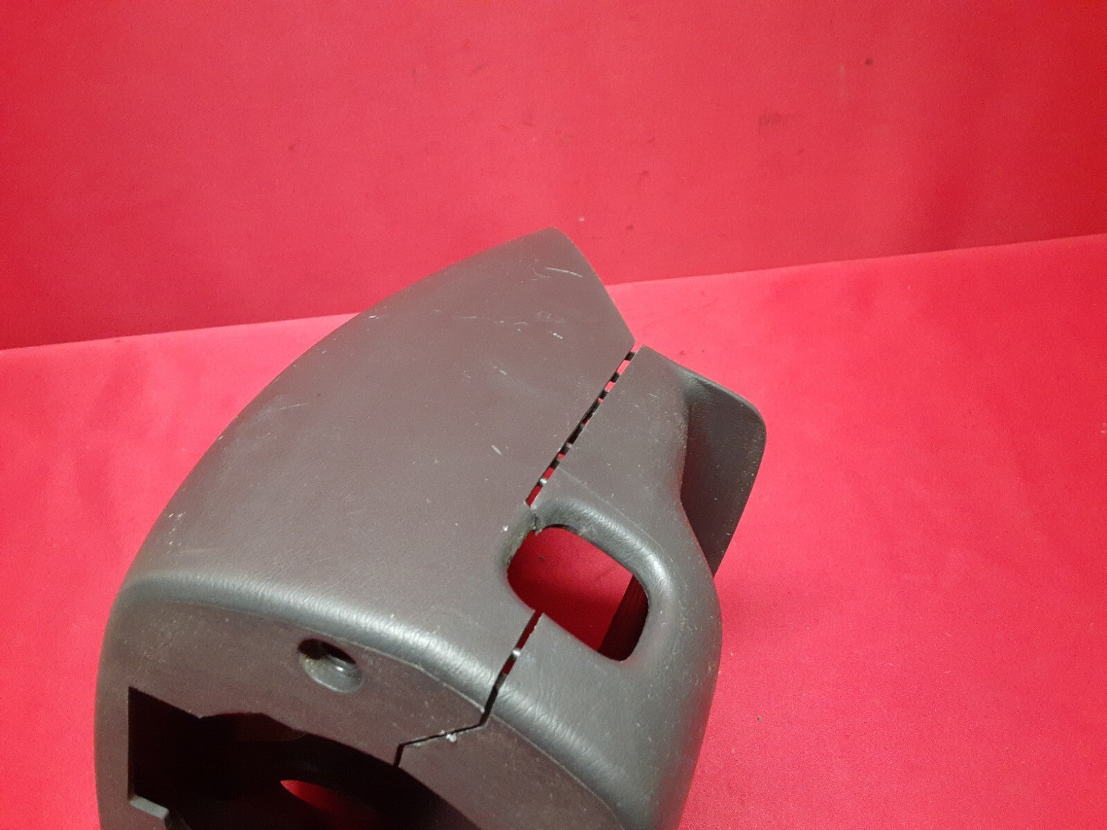 2001 - 2007 Toyota Highlander Steering Column Collar Bezel Shroud 45286-48050-C0