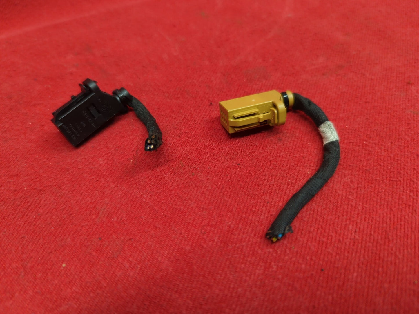 2006 2007 Volkswagen VW Passat Shifter Trim Bezel PIGTAIL SET