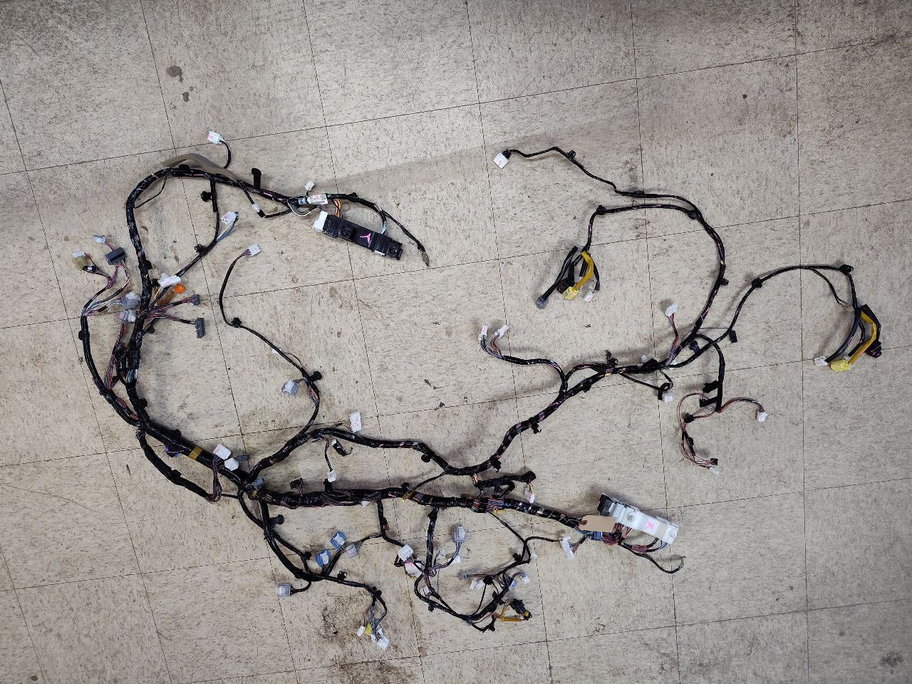 2019 Mitsubishi Eclipse CROSS Instrument Panel Dash Wiring Harness 8522K518