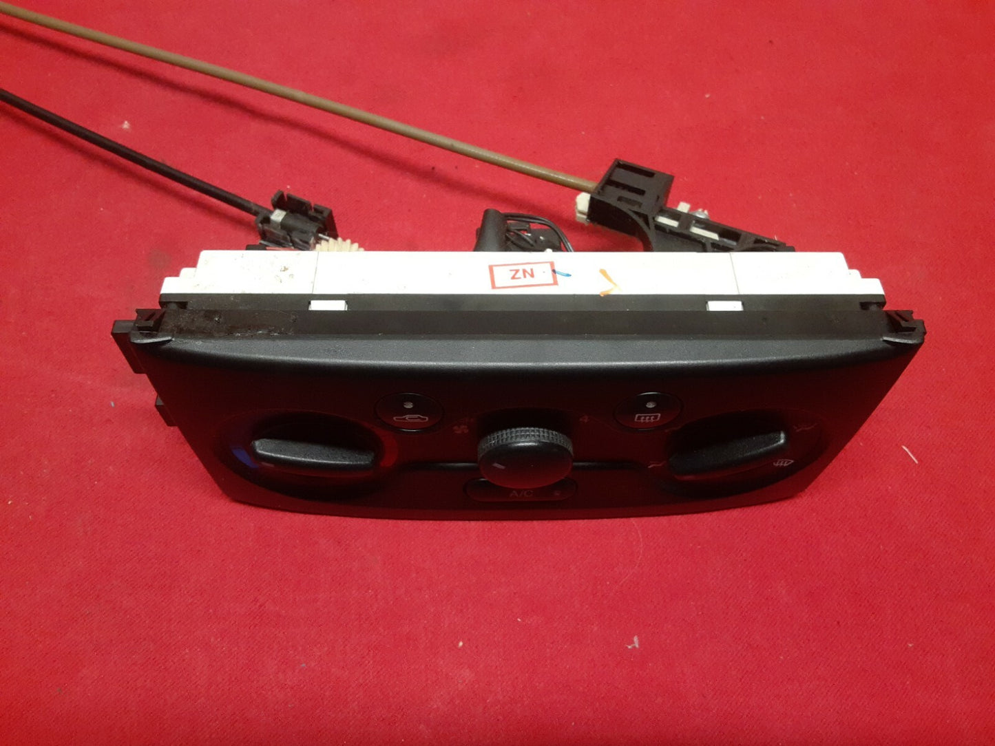 2004 - 2008 Chevrolet Aveo - Climate Control A/C - Heat - 96618920