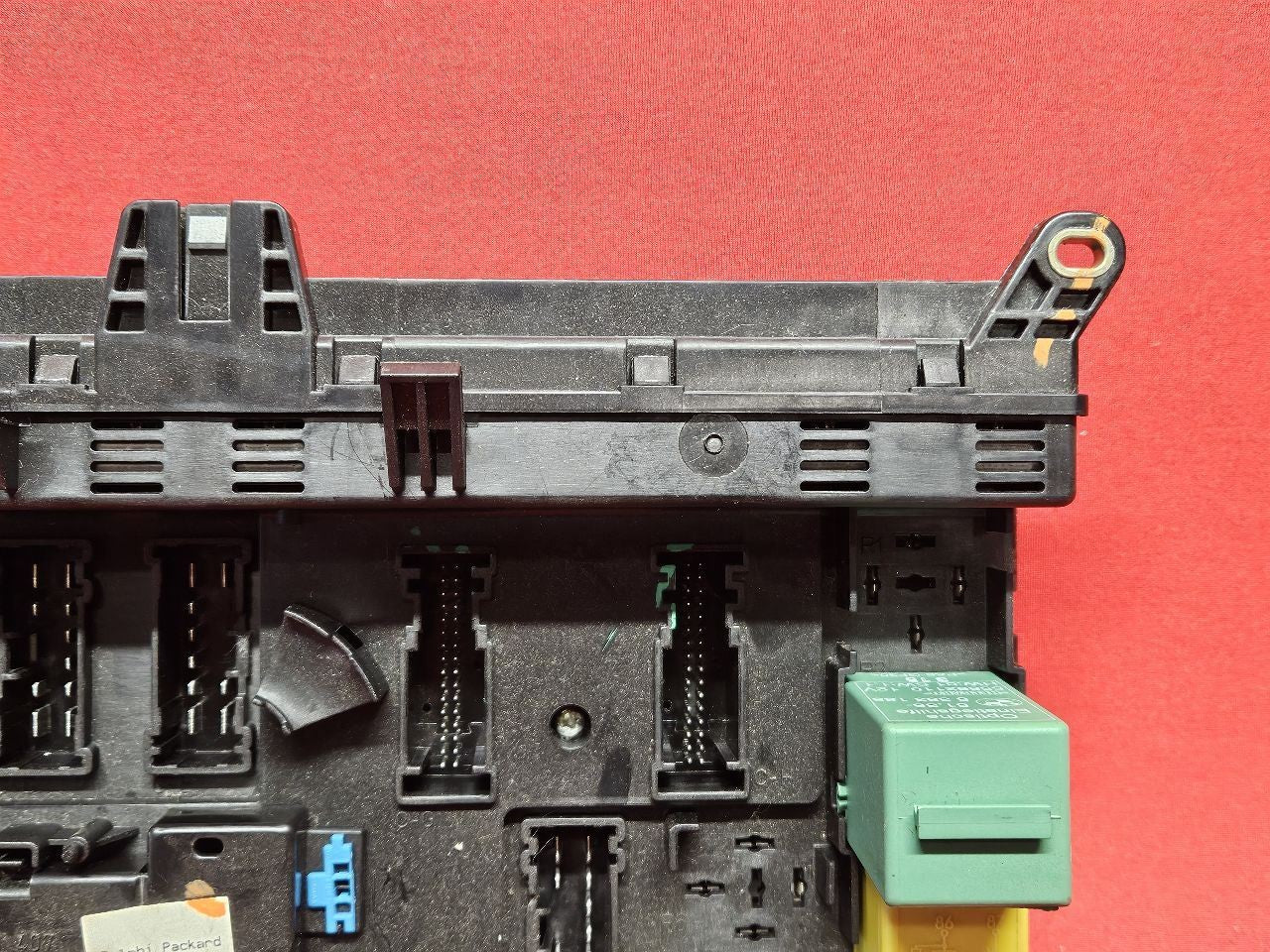 2006 Range Rover V8 Supercharged Interior Under Dash Instrument Panel Fuse Box
