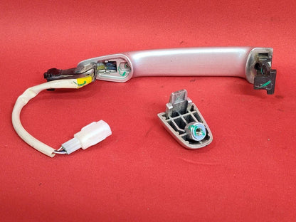 2008-2011 Toyota Camry FRONT RIGHT PASSENGER Exterior Door Handle Button Entry