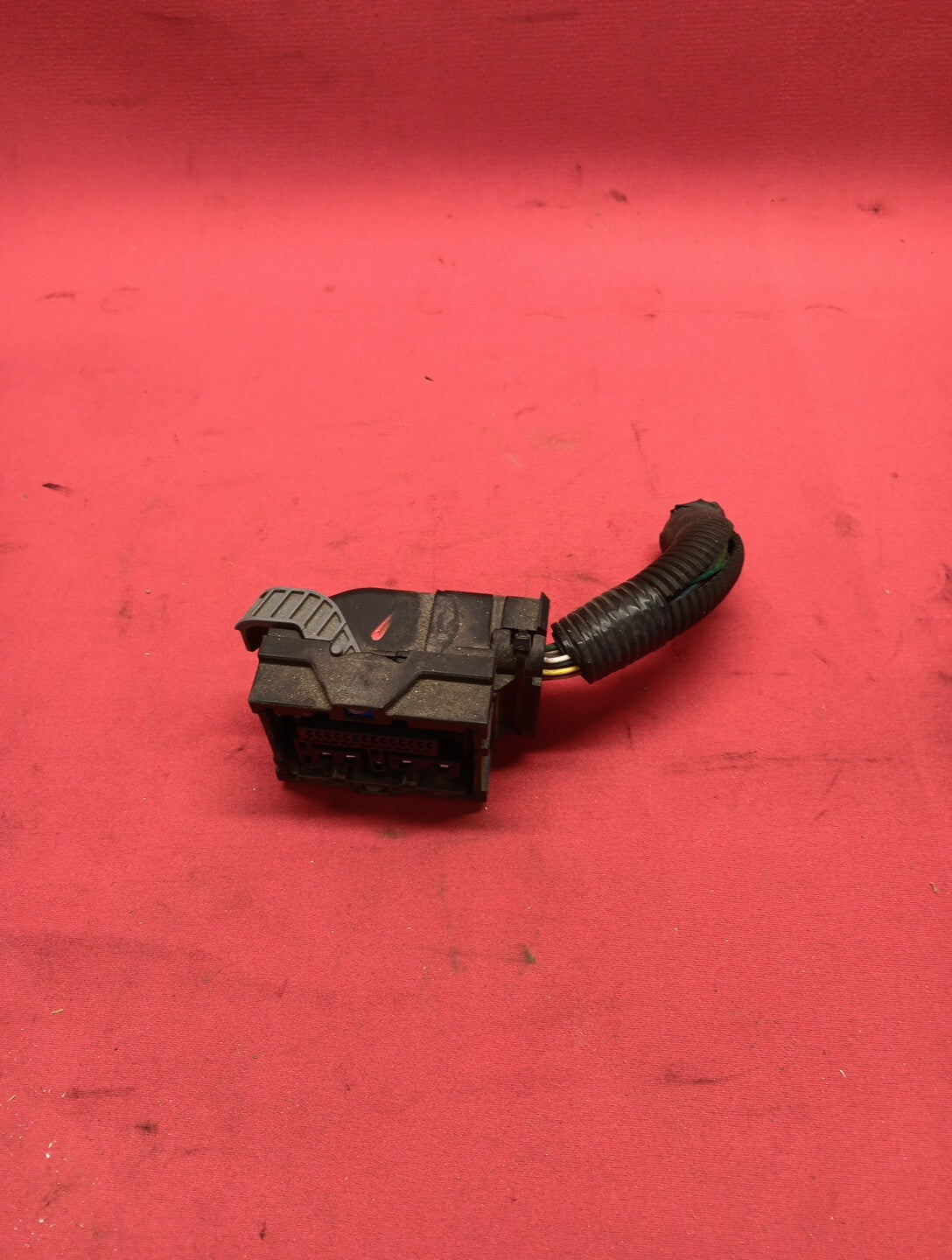 2002 Saturn Aura ABS Pump Anti-Lock Brake Module Pigtail 15918120