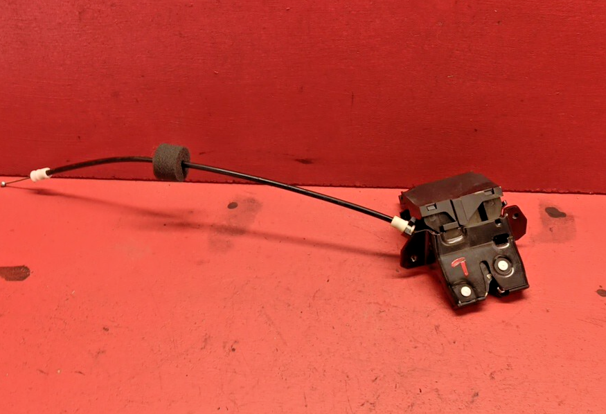 2003-2011 Mercedes-Benz C230 Multi Vehicle Trunk Latch Lock  171-750-00-85