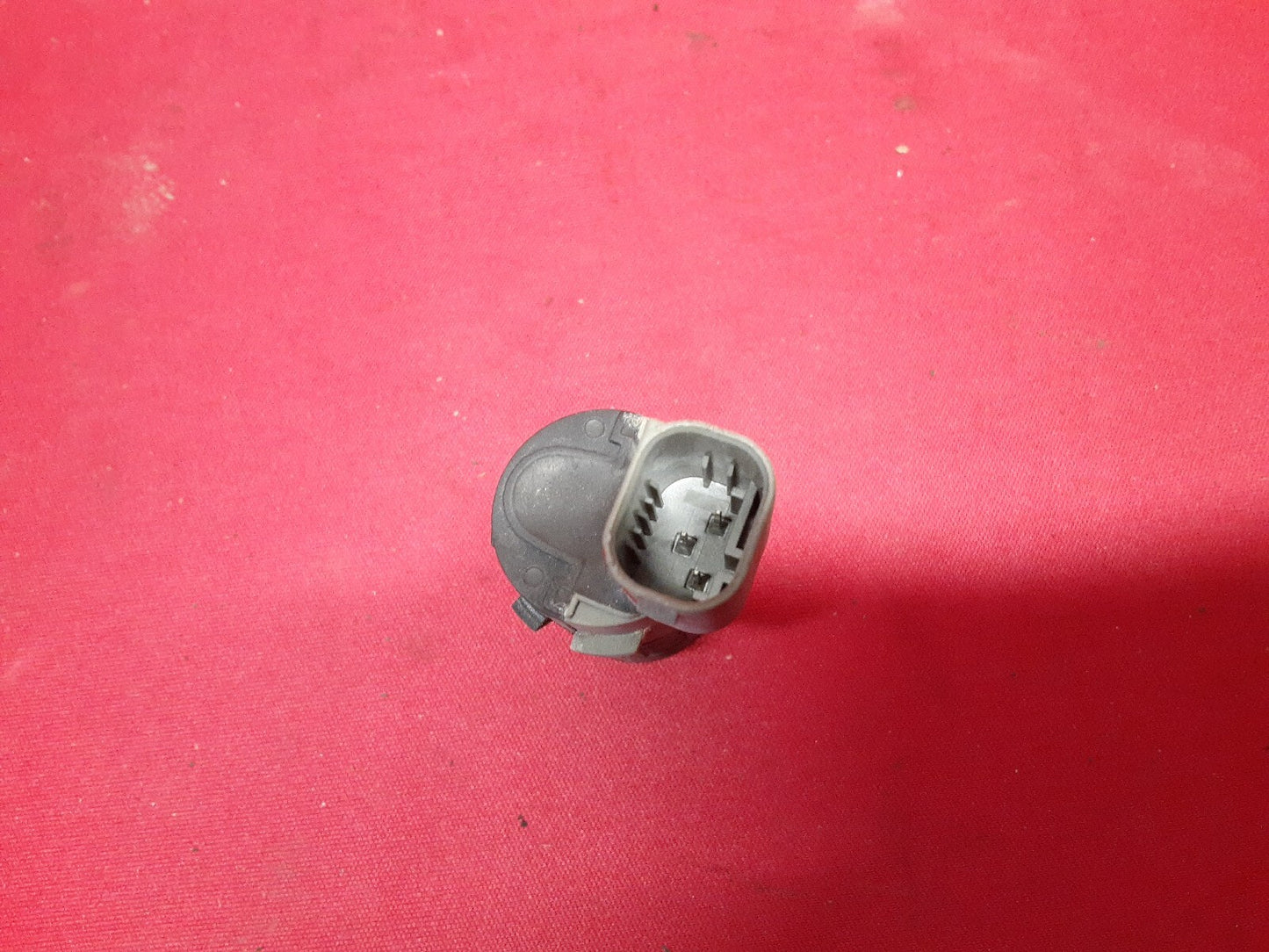 2000 - 2007 BMW FRONT BUMPER Parking Aid Sensor 66-20-6-989-069 (Qty: 1)