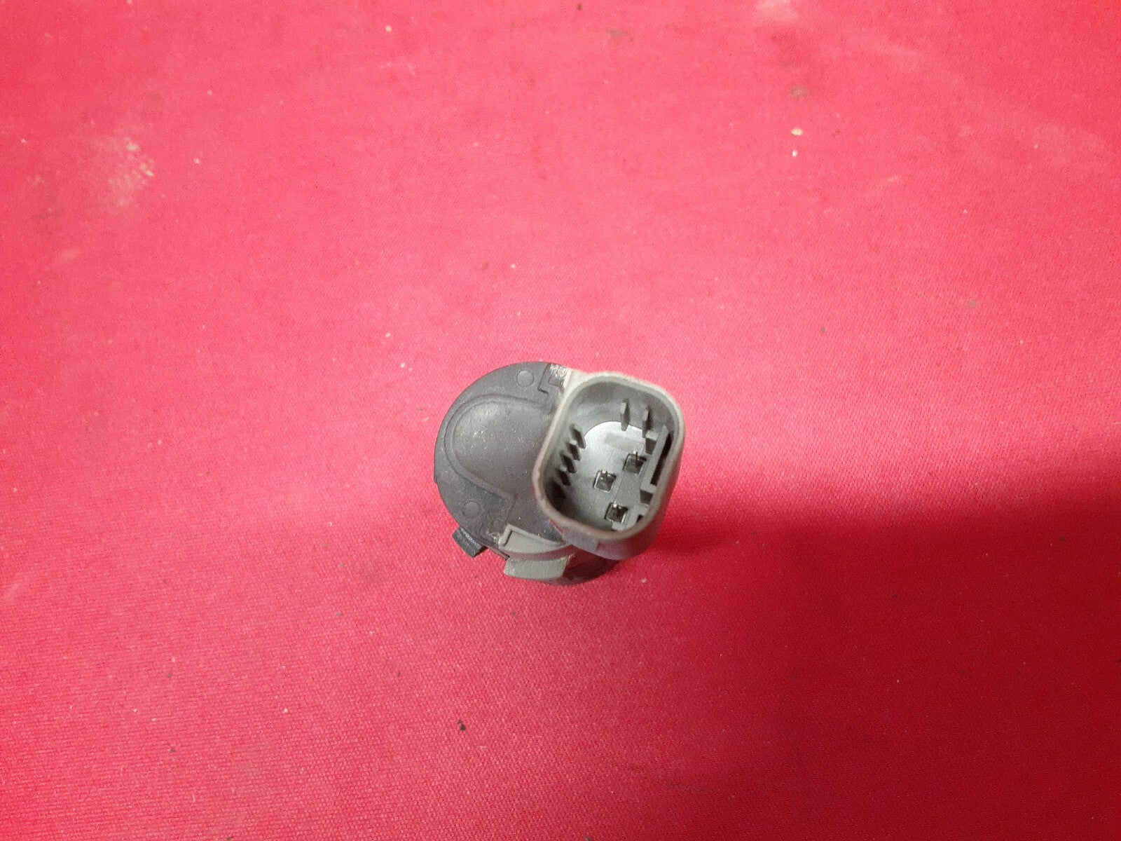 2000 - 2007 BMW FRONT BUMPER Parking Aid Sensor 66-20-6-989-069 (Qty: 1)