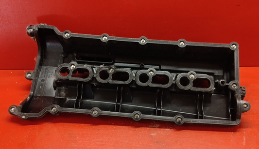 2010-2024 Land Rover 5.0L Front Right Engine Cam Cover W/ Sensors LR011216