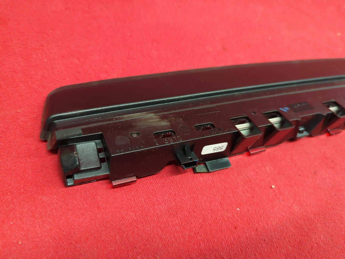 2010 - 2017 BMW 5 Series 'GT' Rear High Mount 3rd Third Brake Light Stop Lamp