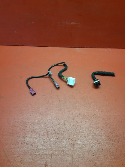 2015-2017 Chevrolet GMC Mobile Phone Control Module ONSTAR PIGTAILS 23261711