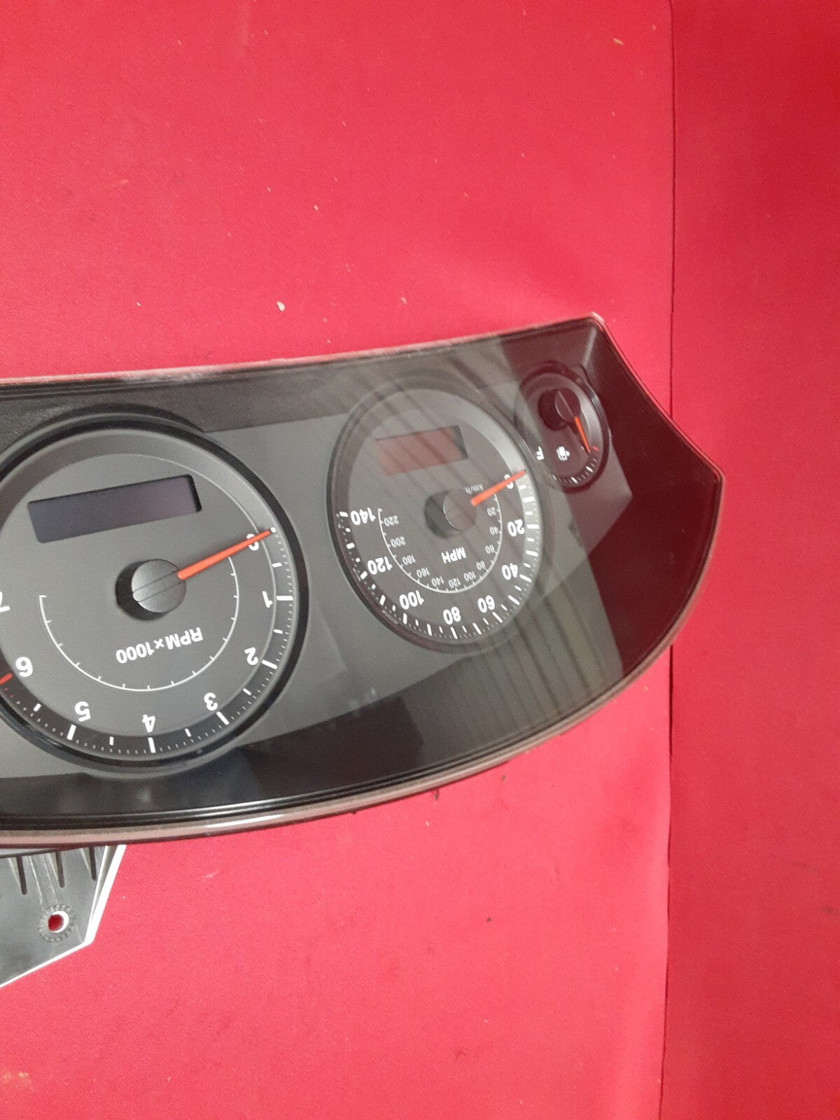 2006 Jeep Grand Cherokee Laredo A/T 3.7L V6 Speedometer Cluster 56054010AH