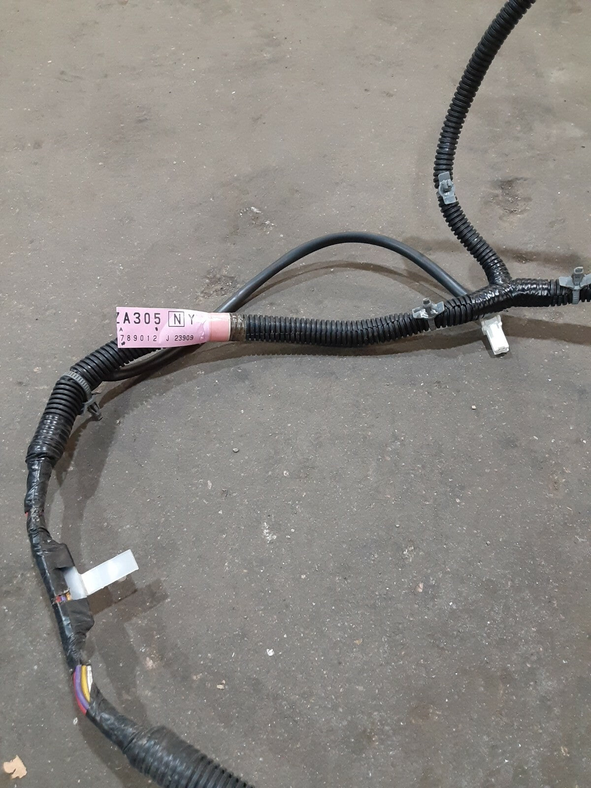 2004 - 2008 Nissan Maxima - Right / Passenger Rear - Door Harness - 24126-ZA305
