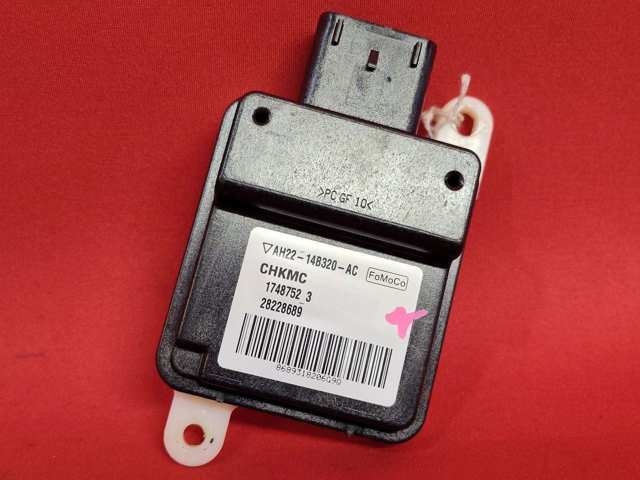 2012 2013 Land Rover LR4 Front Passenger Seat Occupancy Weight Sensor Module