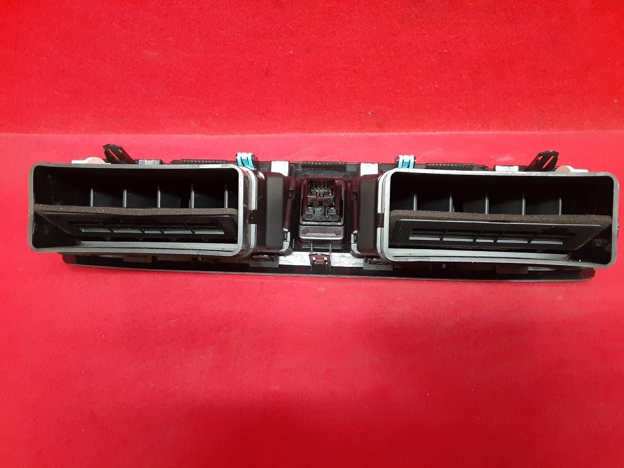 2015 - 2019 Subaru Legacy Outback CENTER Dash Hazard Button Air Vent Duct