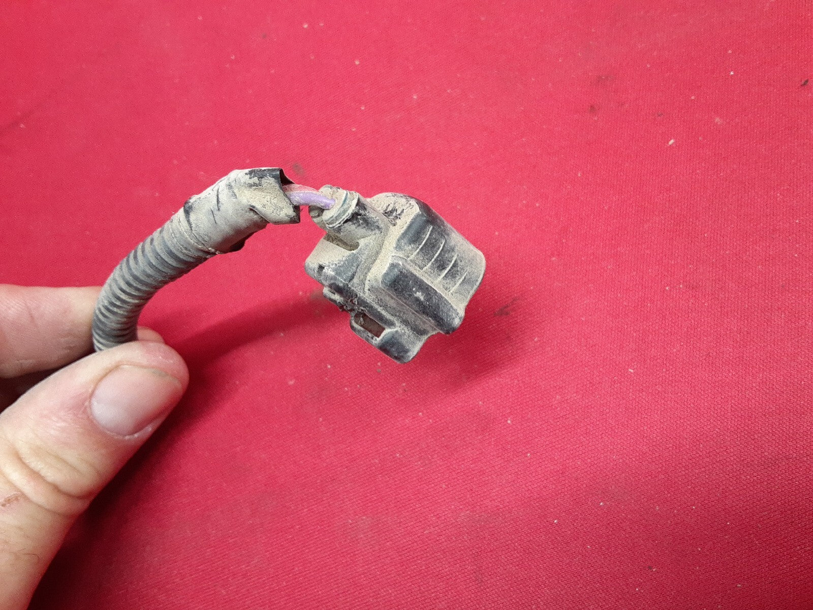 2007 - 2021 Toyota Tundra Windshield Washer Fluid Reservoir Pump - PIGTAIL