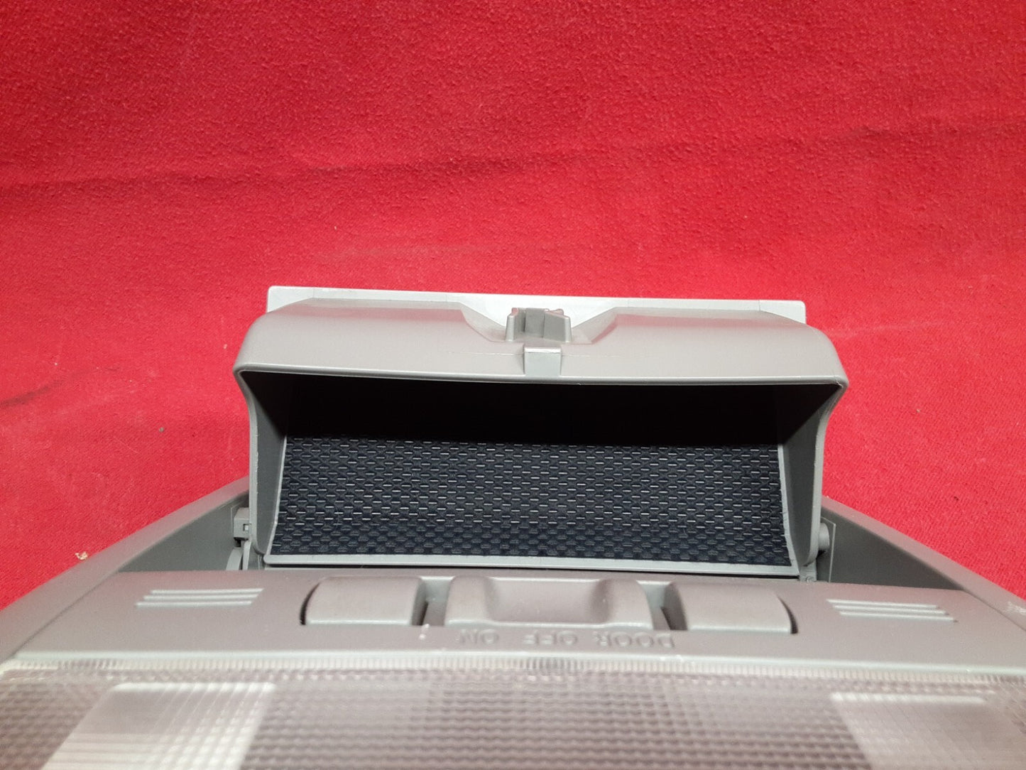 2004 - 2009 Toyota Prius Dome Map Light Overhead Sunglass Console Cubby Greige