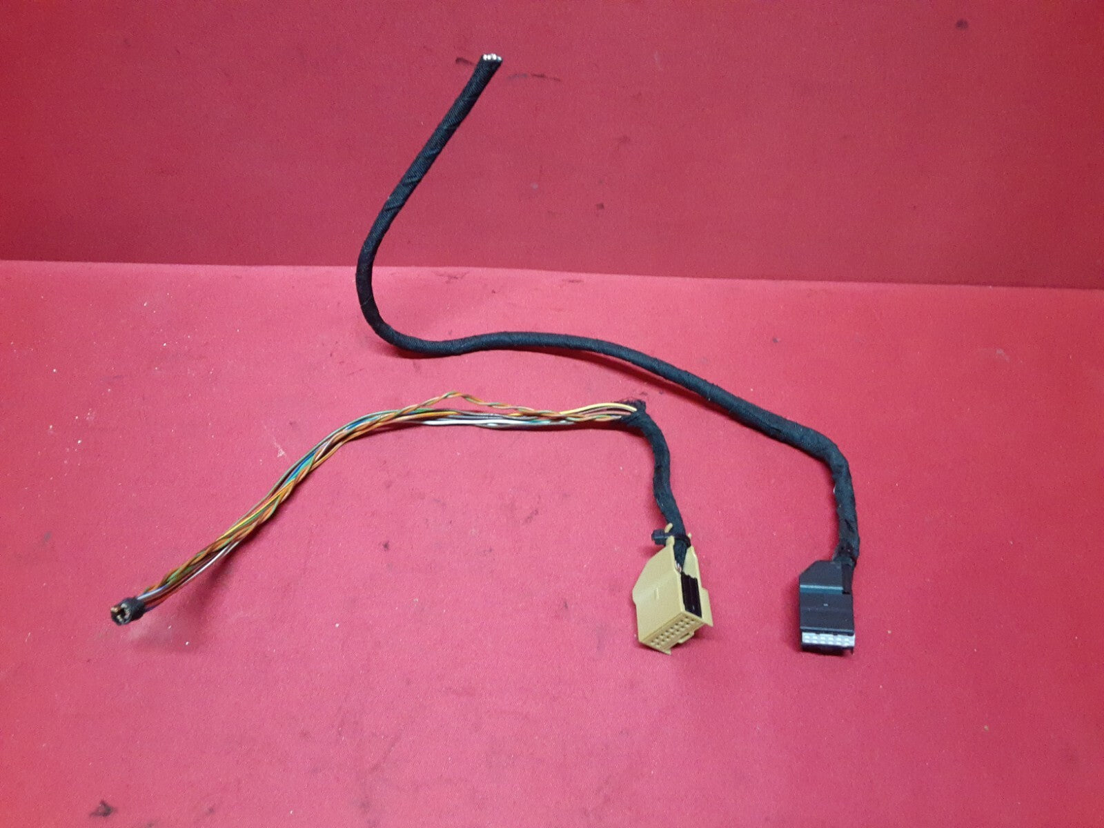 2000 - 2005 Audi Reverse Parking Sense Aid Control Module 8Z0-919-283 PIGTAILS
