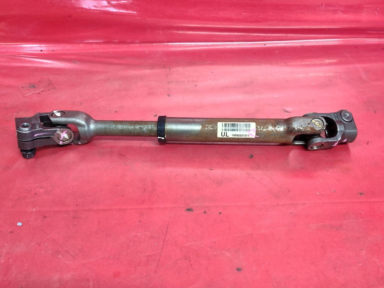 2016-2020 Kia Sorento Manual Tilt/Tele Steering Column Intermediate Shaft - 81k