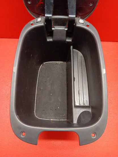 2010 - 2012 Kia Soul STORAGE CENTER CONSOLE ARMREST ARM REST LID