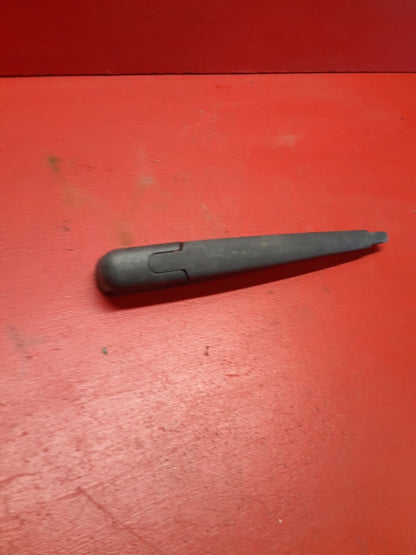 2011-2014 Kia Sportage Rear Back Glass Wiper Arm 98811-1H000