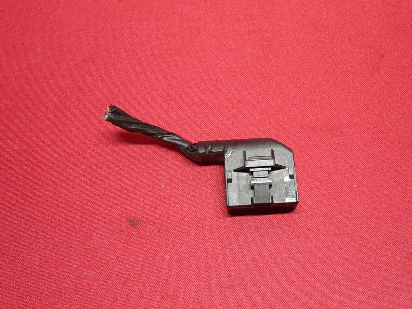 2012 - 2014 Hyundai Accent TPMS Tire Pressure Control Module Unit   PIGTAIL WIRE