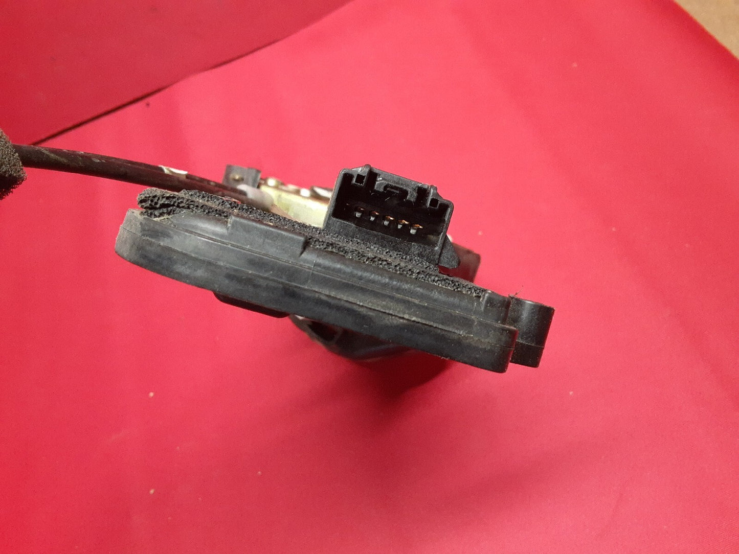 2003 - 2008 Mazda 6 REAR RIGHT PASSENGER Door Latch Lock Actuator GJ6F-72-310L