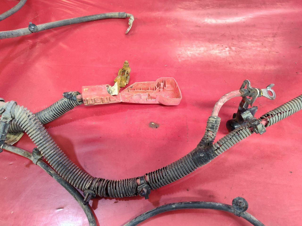 2008 Dodge Durango Chrysler Aspen 4.7L V8 Positive Battery Cable Wiring Harness