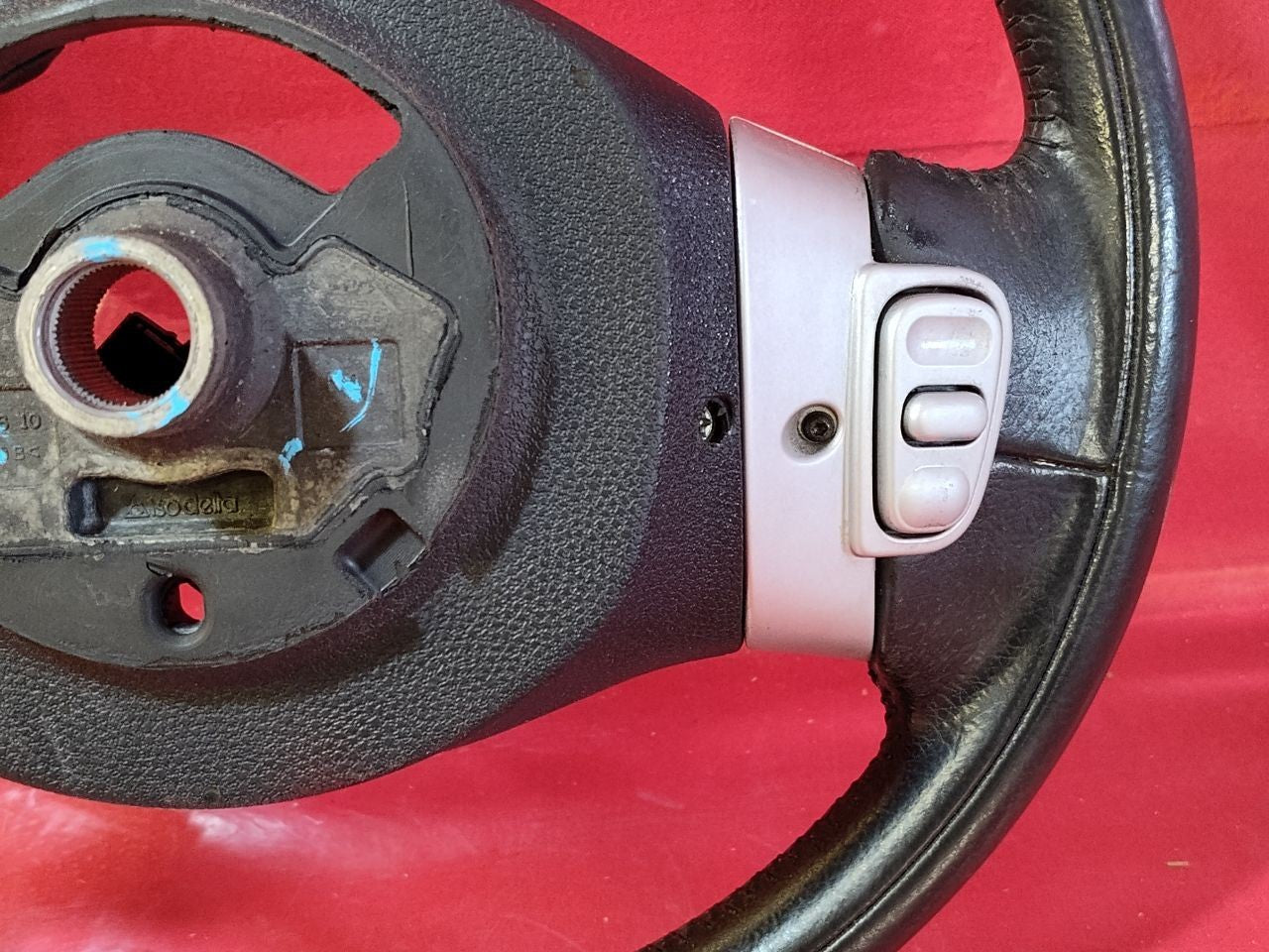 2002 2003 Mini Cooper Base / S Leather Steering Wheel w/ Cruise MANUAL Trans