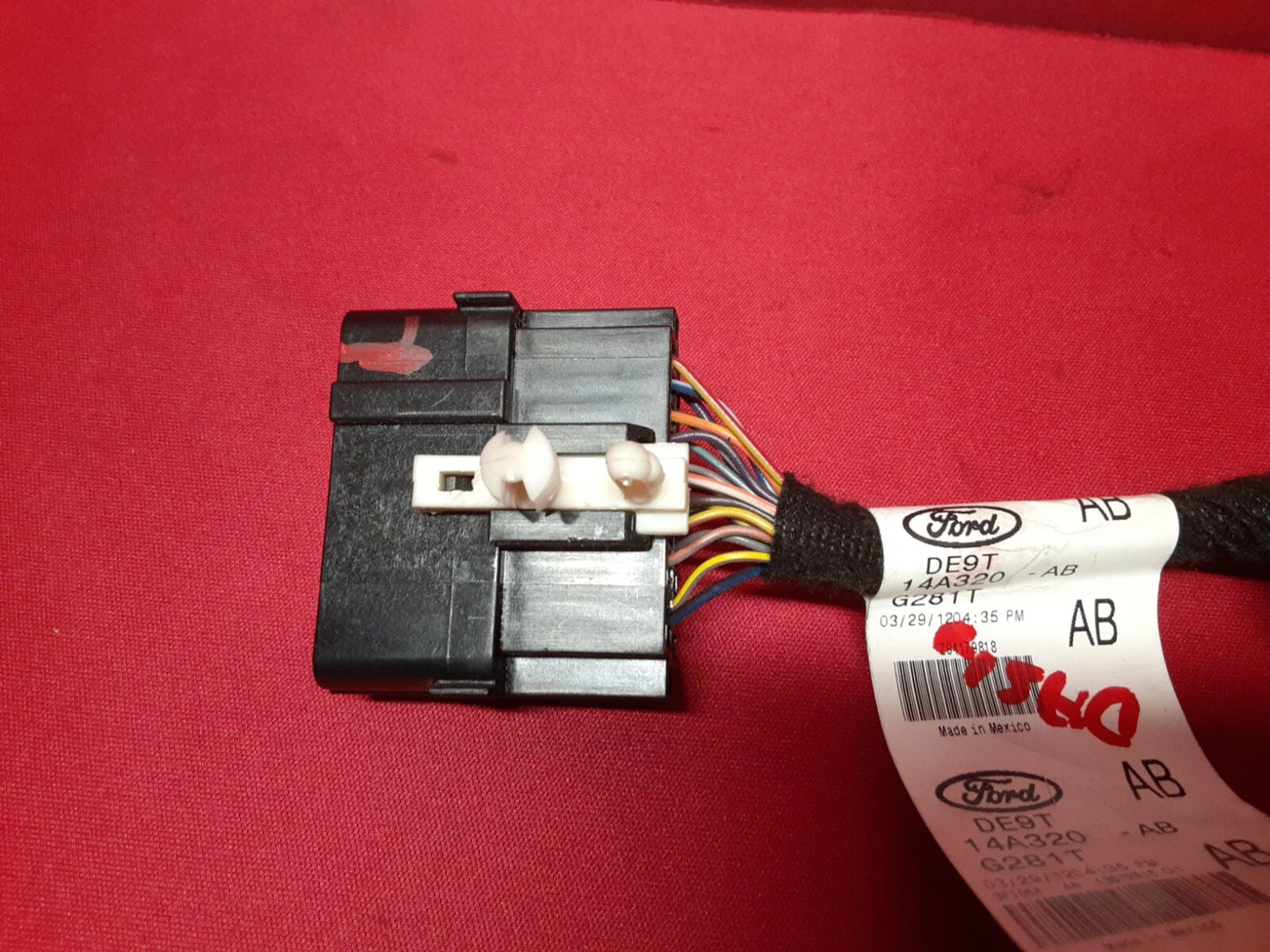2013 - 2019 Lincoln MKT Ignition Button Headlight Switch HARNESS DE9T-14A320-AB