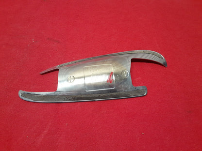 2012 Mercedes C300 C-Class RIGHT SIDE Front or Rear Chrome Door Handle Insert