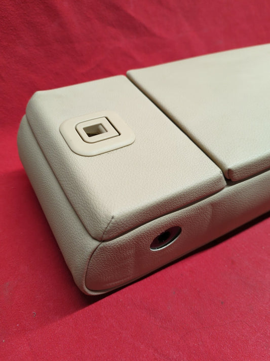 2010 2011 2012 2013 BMW 535i 550i xDrive REAR Center Console Arm Rest Leather